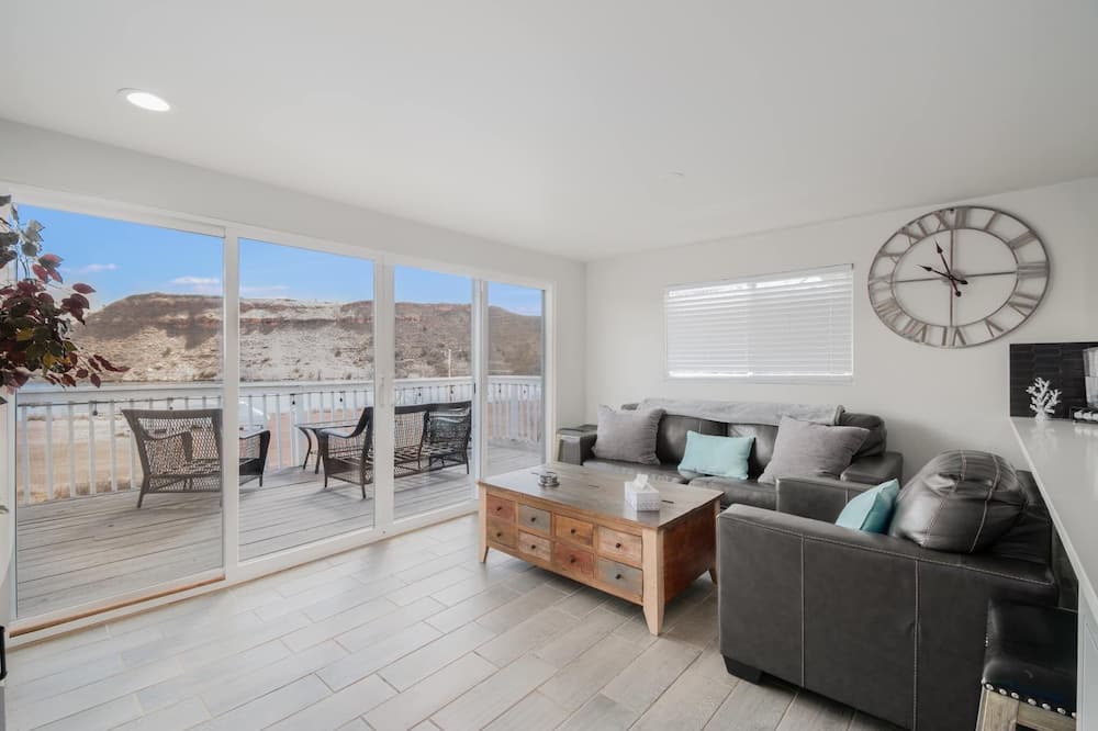 Photo of Livingroom in Fort Collins