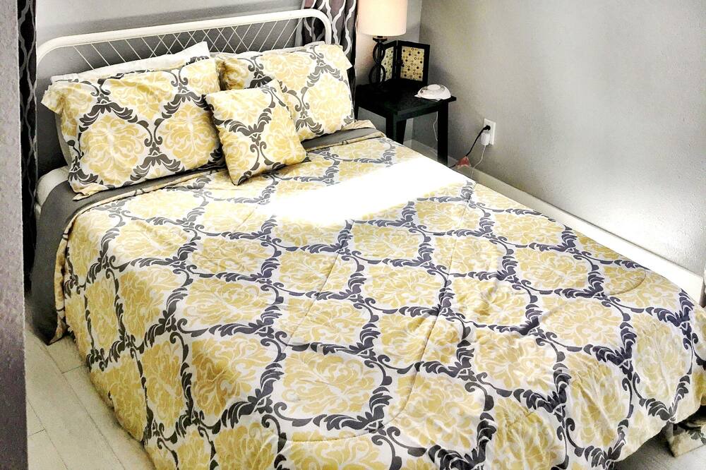 Photo of Bedroom in Capitol Hill
