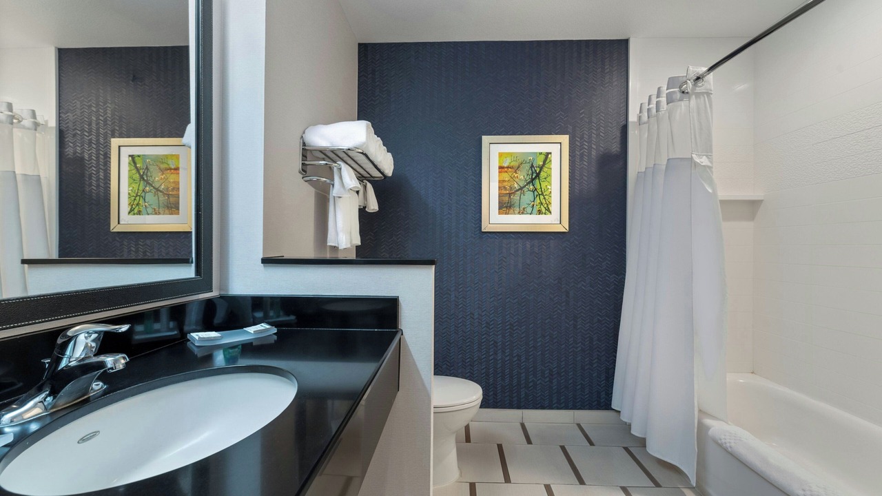 Photo of Bathroom in Alamosa