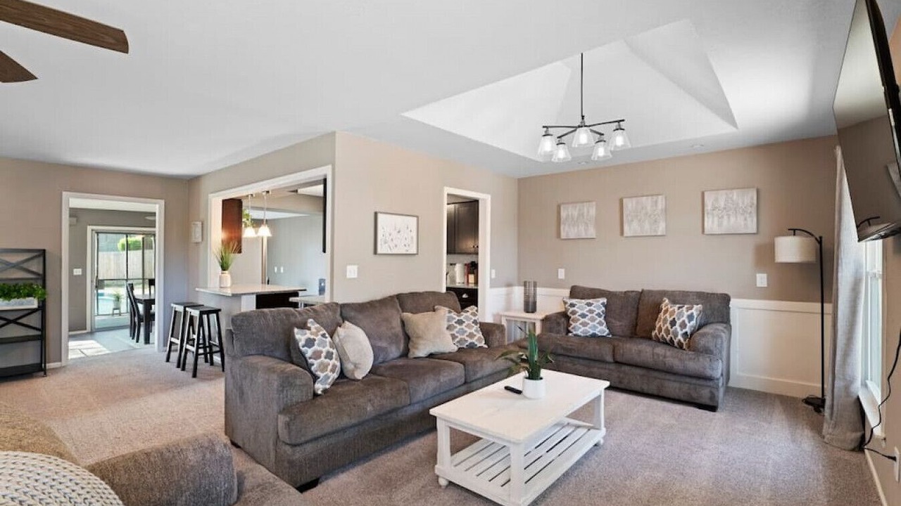 Photo of Livingroom in South Kansas City