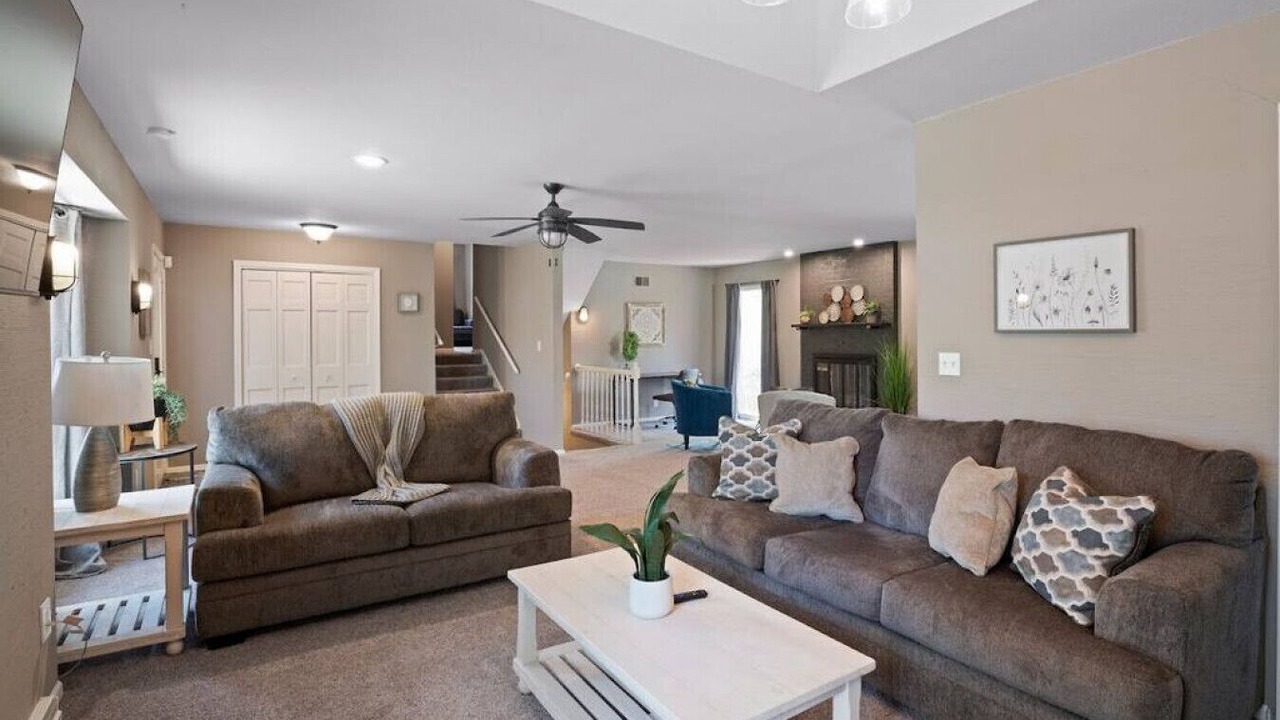 Photo of Livingroom in South Kansas City