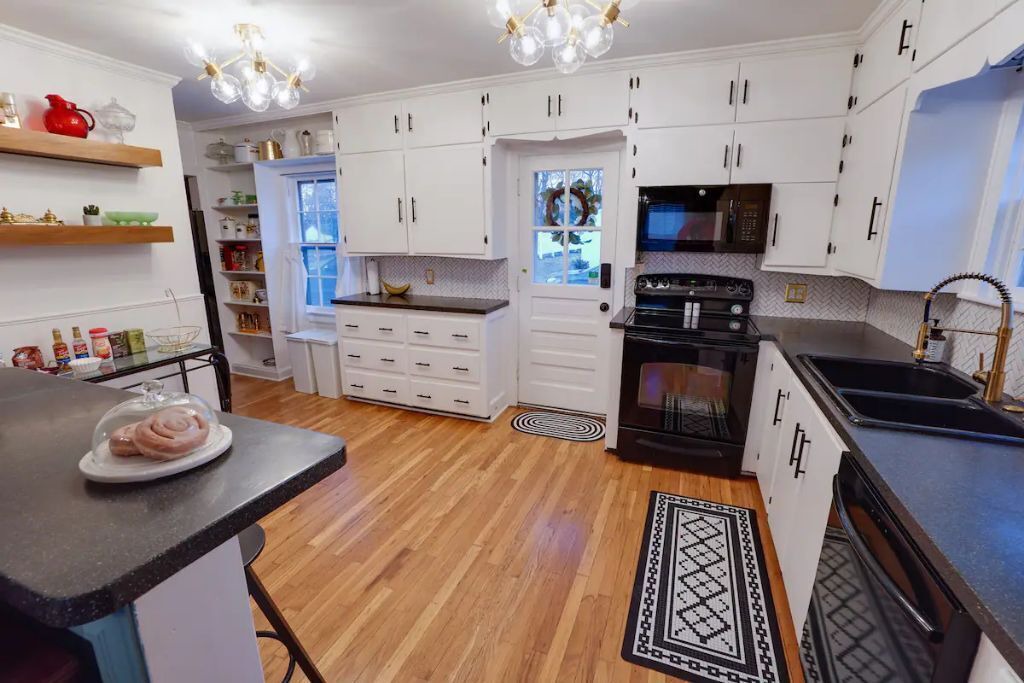 Photo of Kitchen in Mission