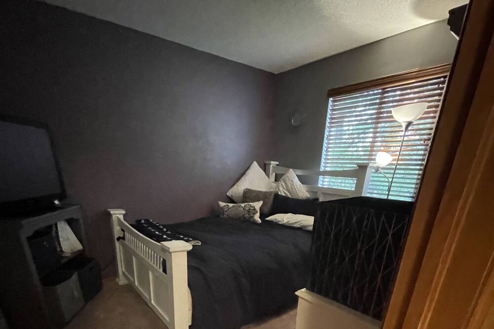 Photo of Bedroom in Parker