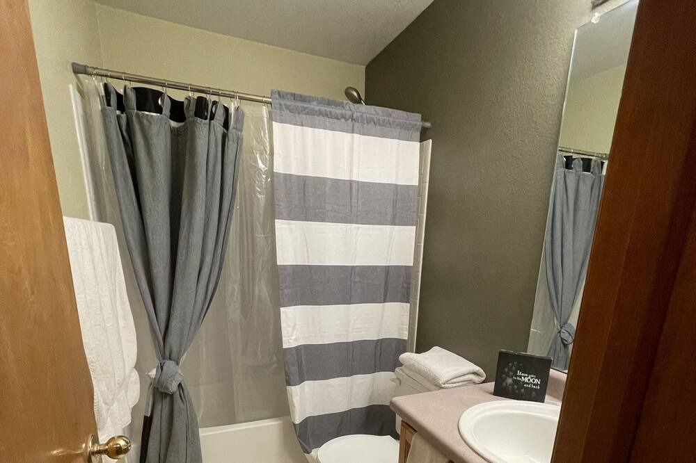 Photo of Bathroom in Parker