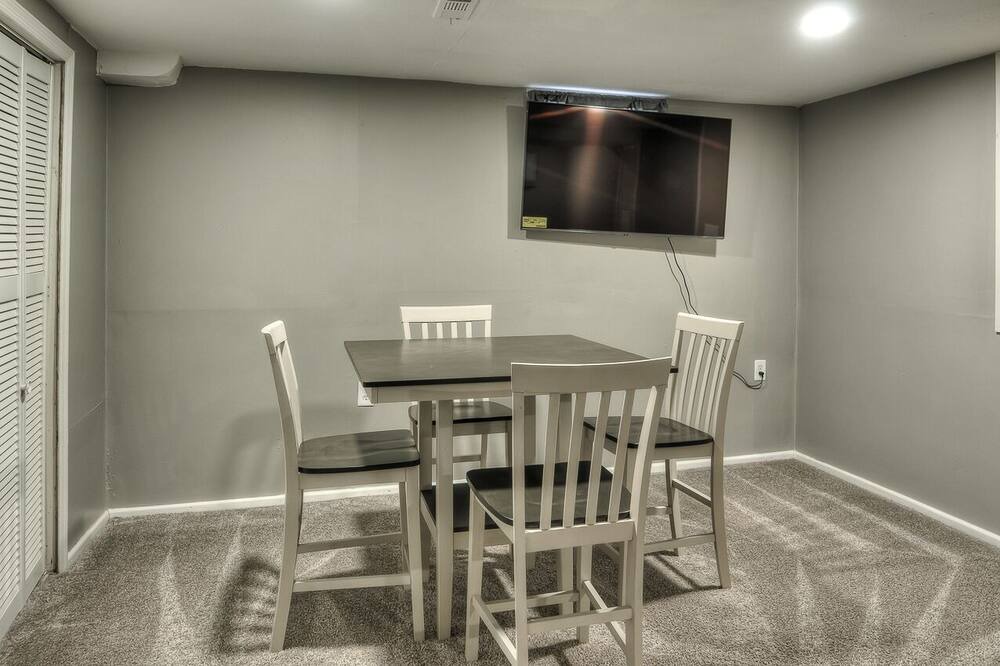 Photo of Kitchen in Dundee-Happy Hollow Historic District