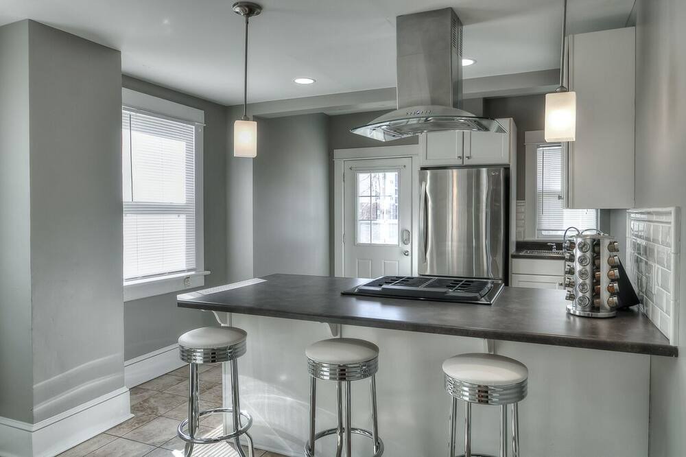 Photo of Kitchen in Dundee-Happy Hollow Historic District