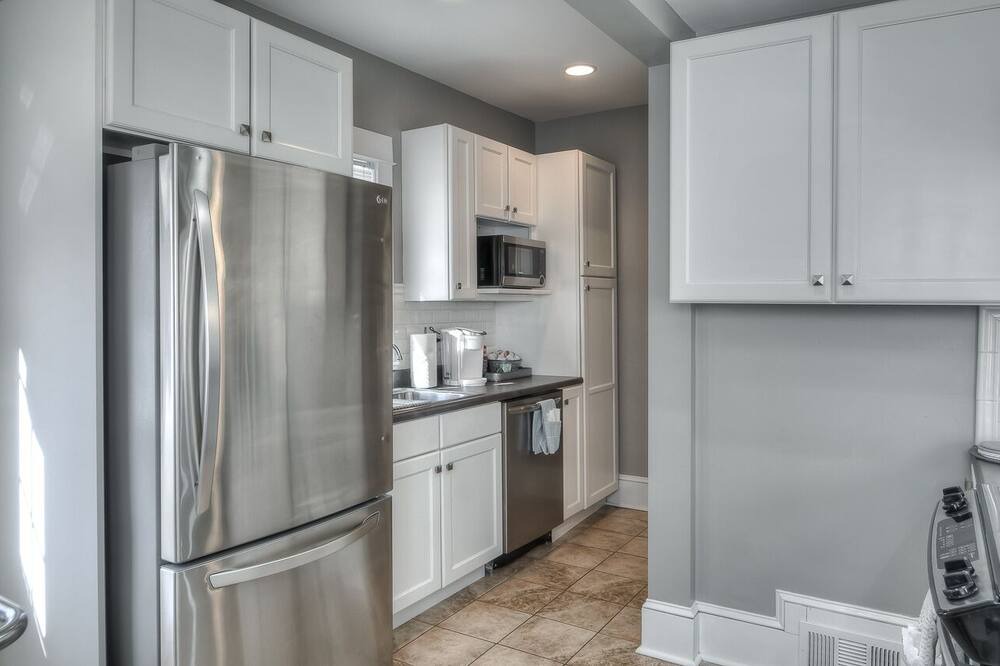 Photo of Kitchen in Dundee-Happy Hollow Historic District
