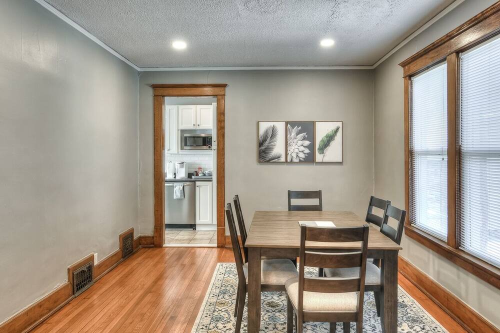 Photo of Kitchen in Dundee-Happy Hollow Historic District