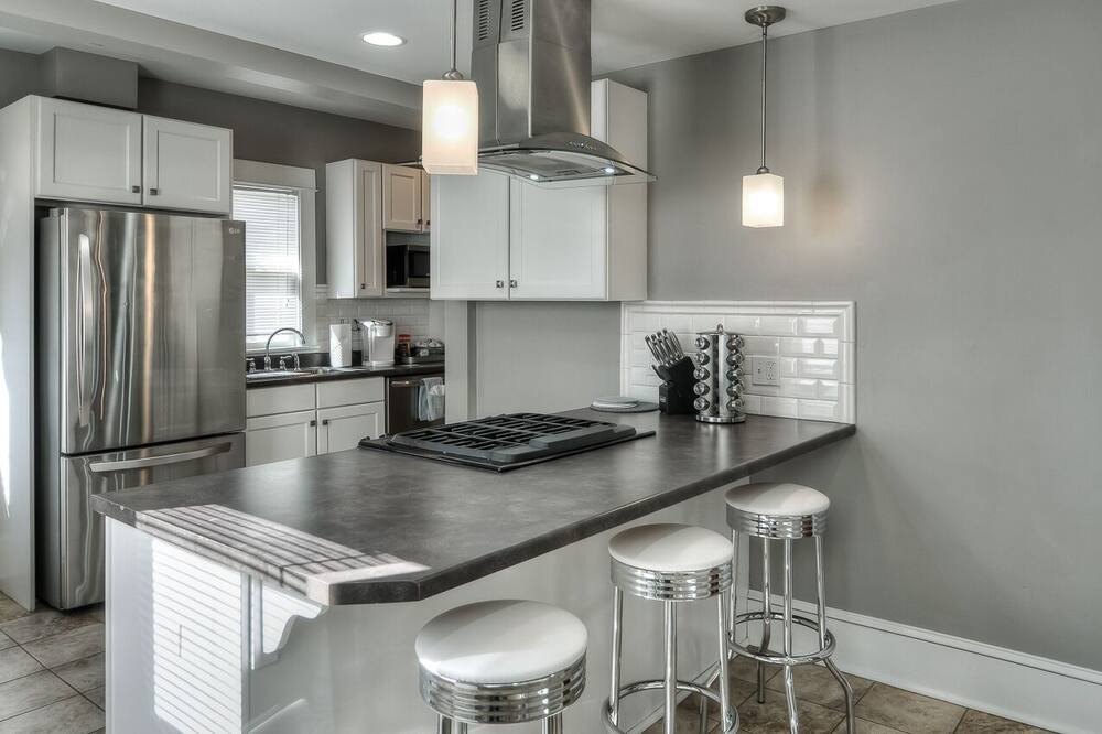 Photo of Kitchen in Dundee-Happy Hollow Historic District