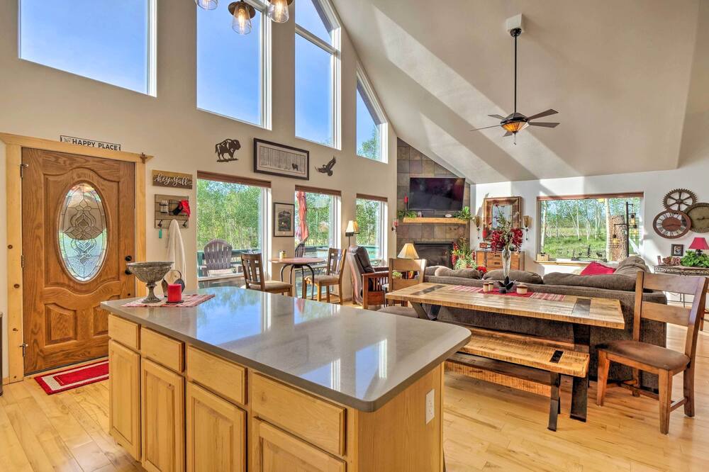 Photo of Kitchen in Indian Mountain