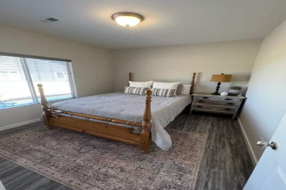 Photo of Bedroom in Wichita