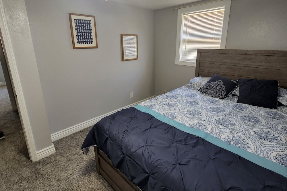 Photo of Bedroom in Hays
