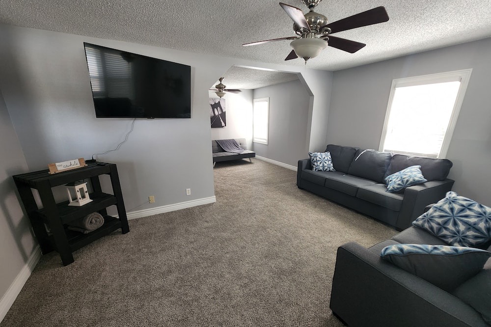 Photo of Livingroom in Hays