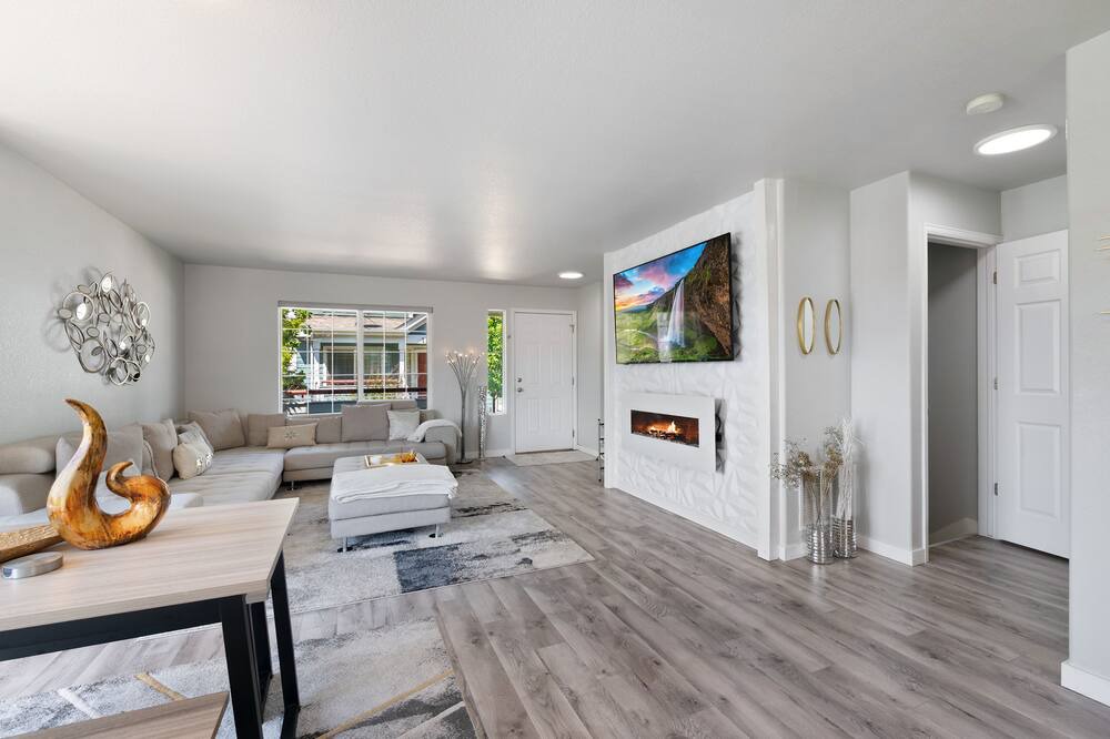 Photo of Livingroom in Greeley