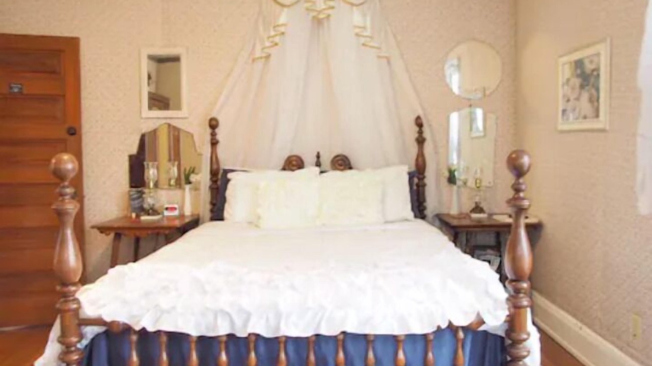 Photo of Bedroom in Hays