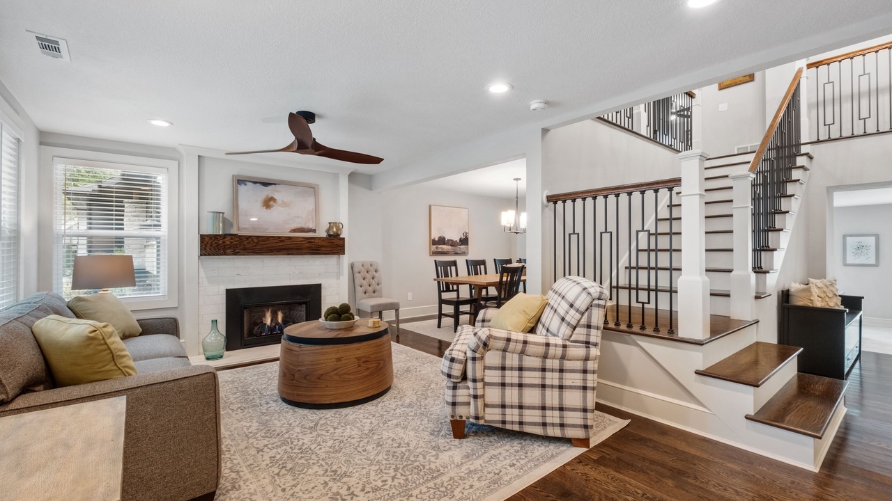 Photo of Livingroom in Prairie Village