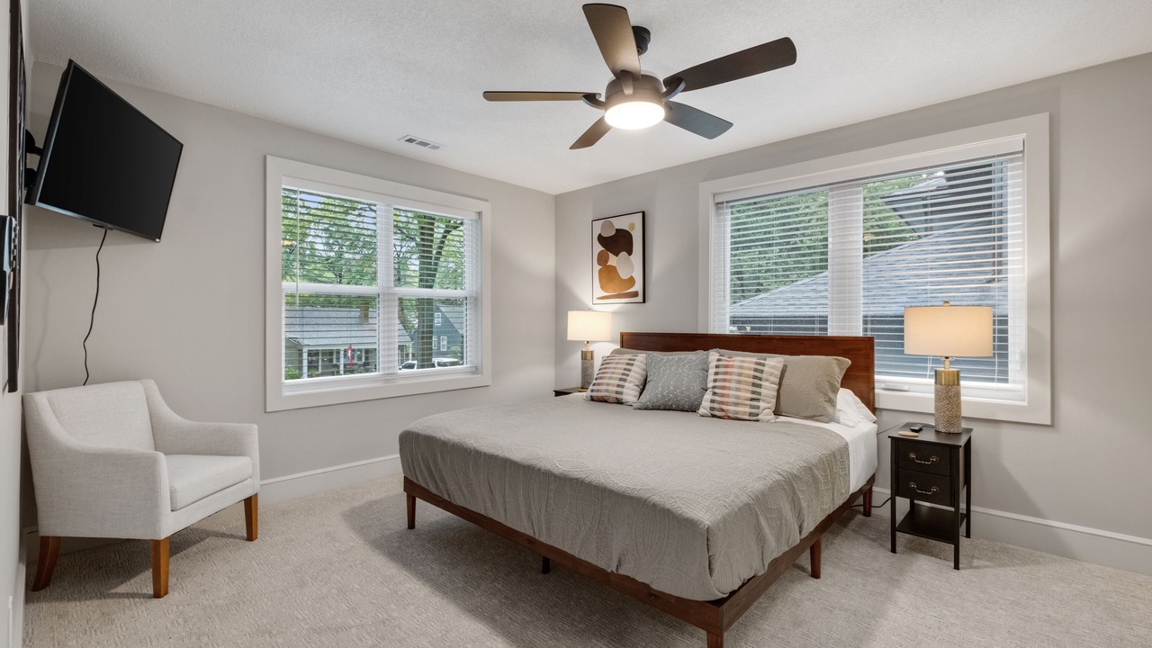Photo of Bedroom in Prairie Village