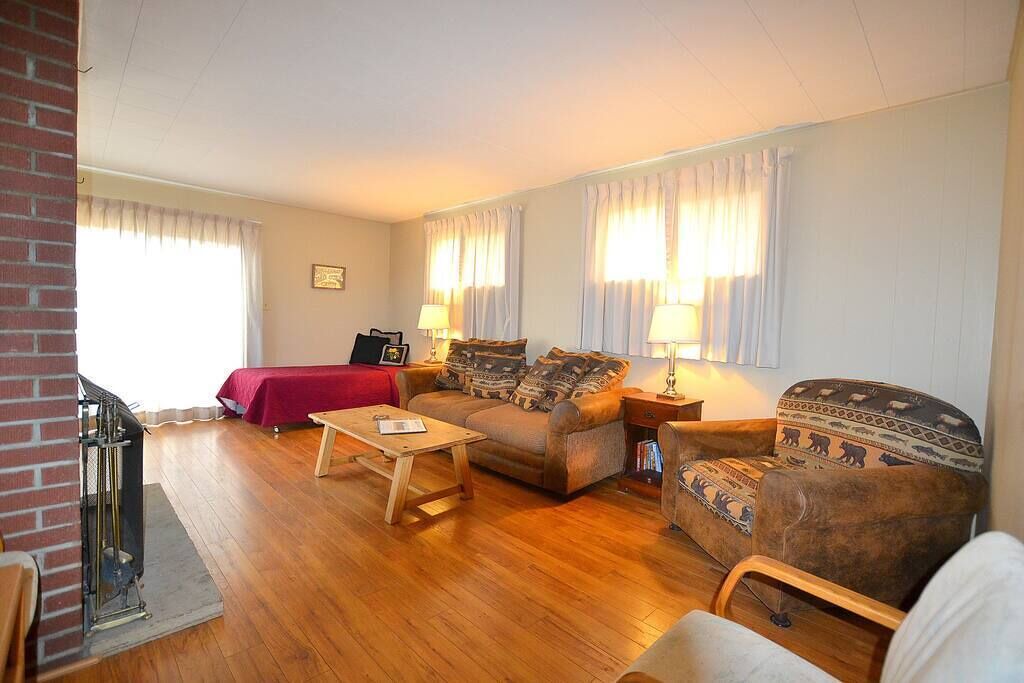 Photo of Livingroom in Estes Park