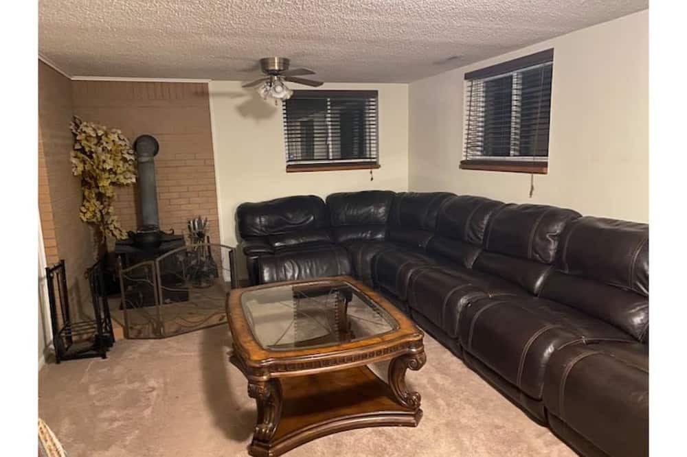 Photo of Livingroom in Byers