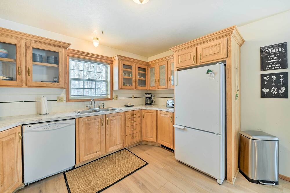 Photo of Kitchen in Star Valley Ranch