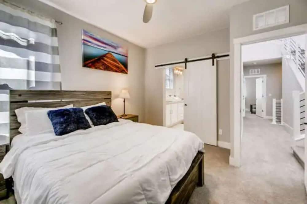 Photo of Bedroom in Northfield