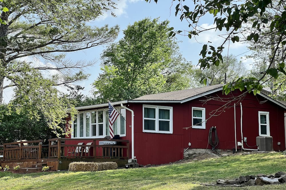Photo of Outdoor in Neal