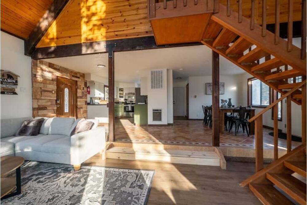 Photo of Livingroom in Central