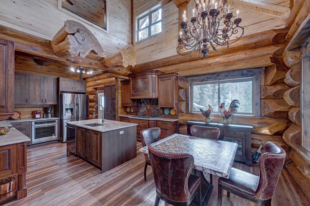 Photo of Kitchen in Pine