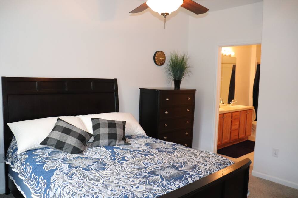 Photo of Bedroom in Centerra
