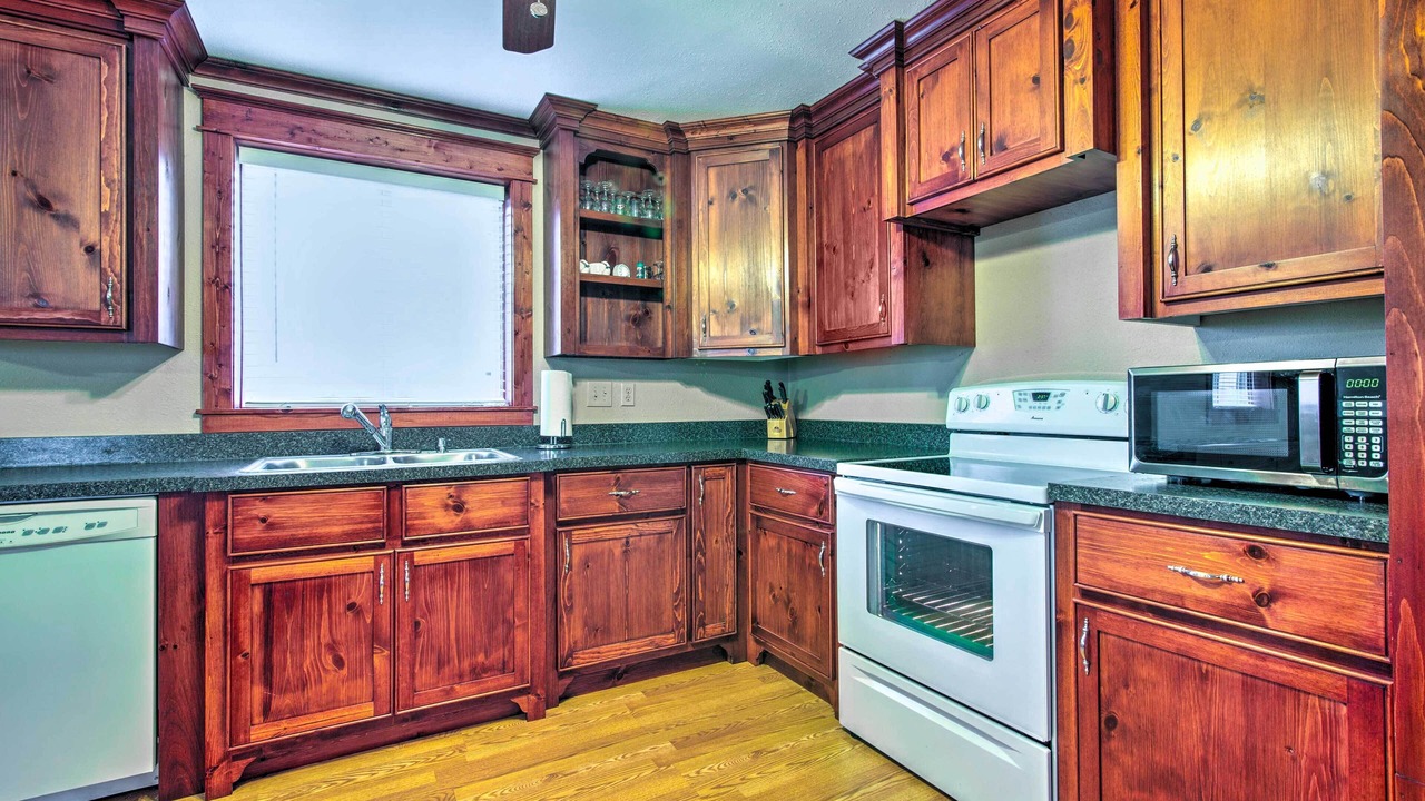 Photo of Kitchen in Walker