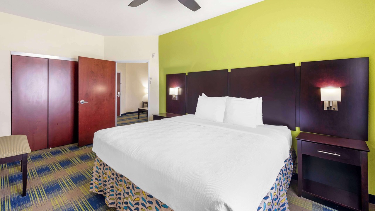 Photo of Bedroom in Pratt