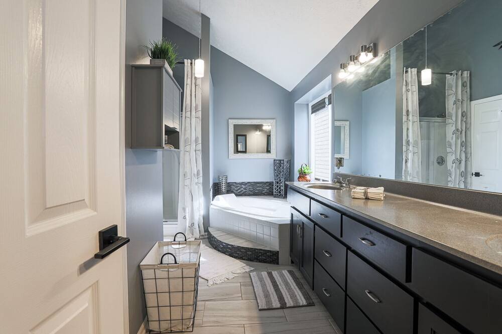 Photo of Bathroom in Omaha