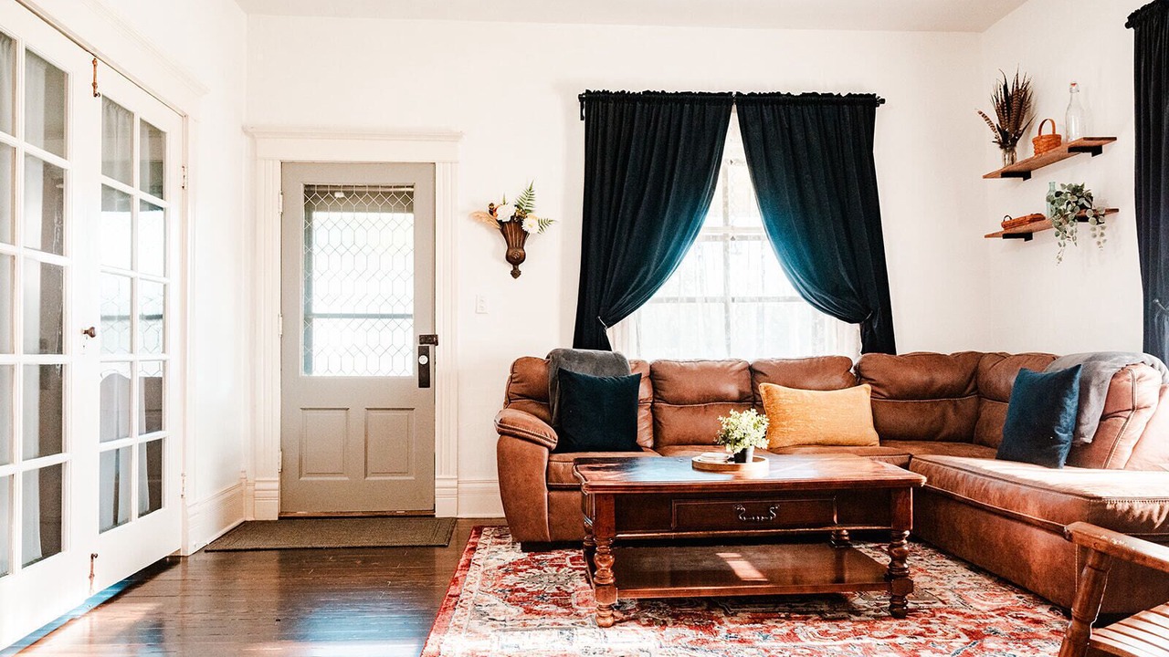 Photo of Livingroom in Great Bend