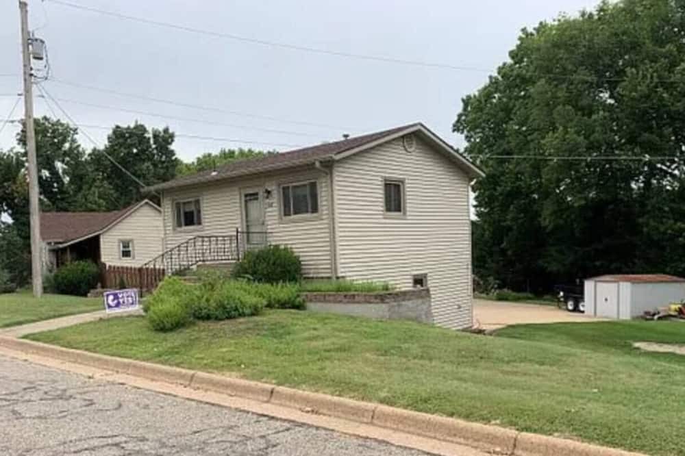 Photo of Outdoor in Ellsworth