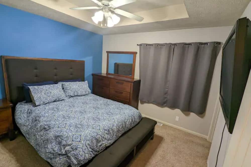 Photo of Bedroom in North Central Omaha