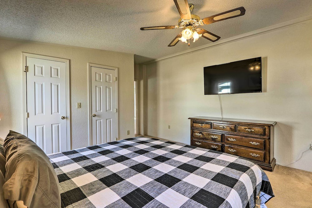 Photo of Bedroom in Wa Keeney