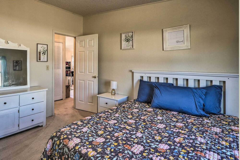 Photo of Bedroom in Wa Keeney