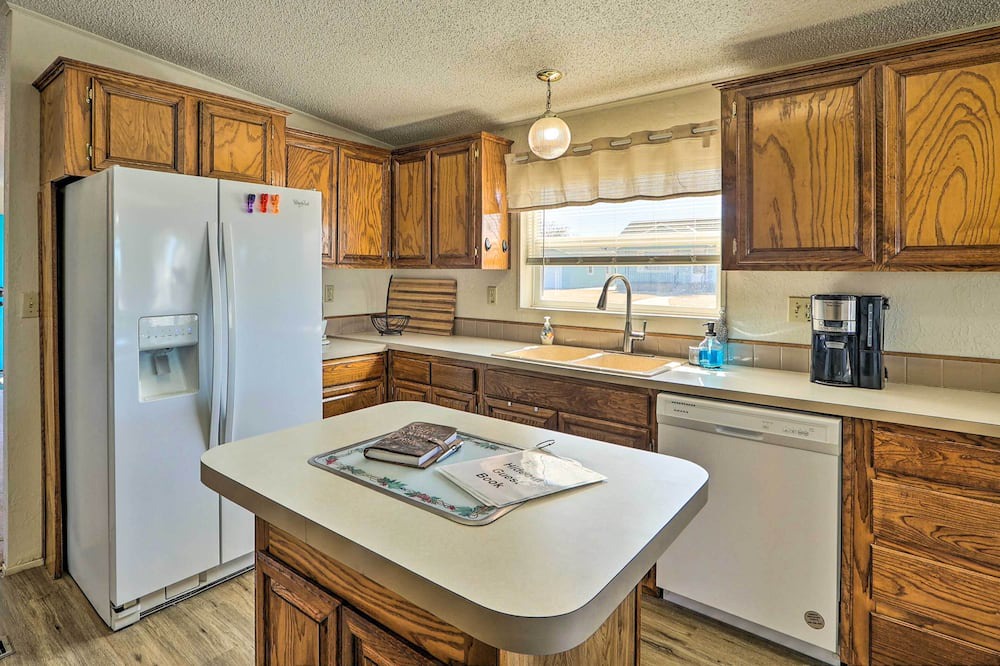 Photo of Kitchen in Wa Keeney