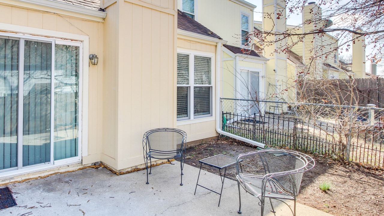 Photo of Outdoor in Lawrence