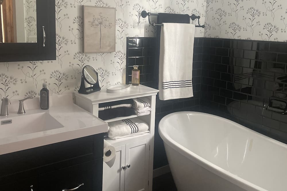 Photo of Bathroom in Wellfleet