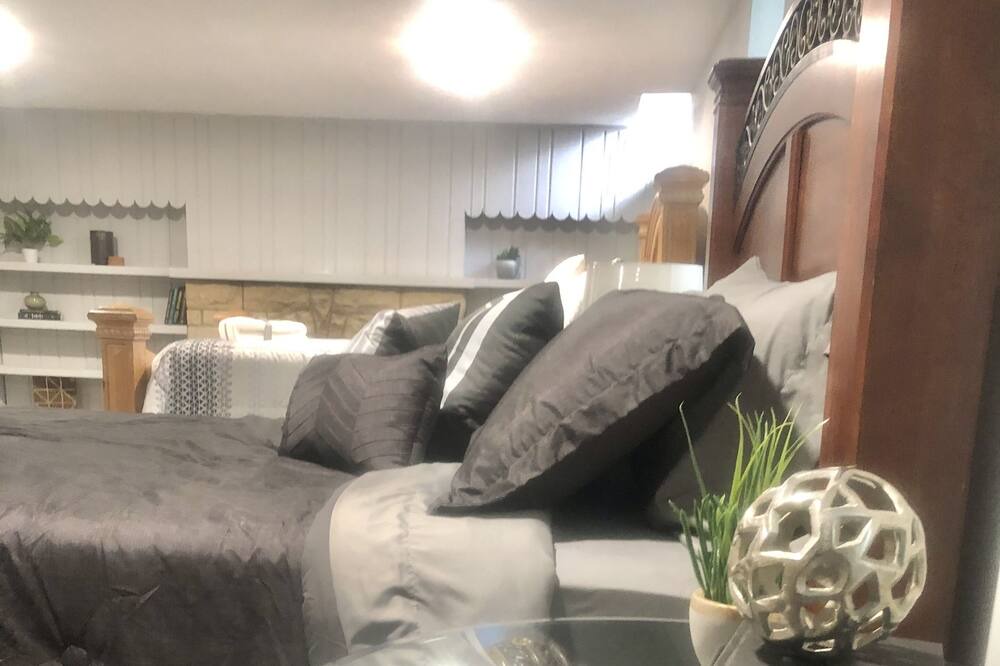Photo of Bedroom in Wichita