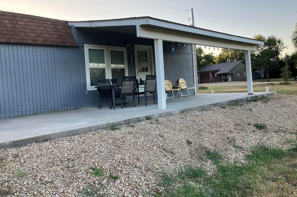 Photo of Outdoor in Neal