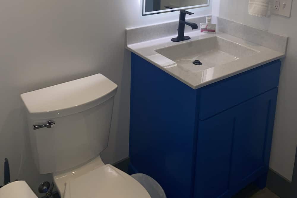 Photo of Bathroom in Hays