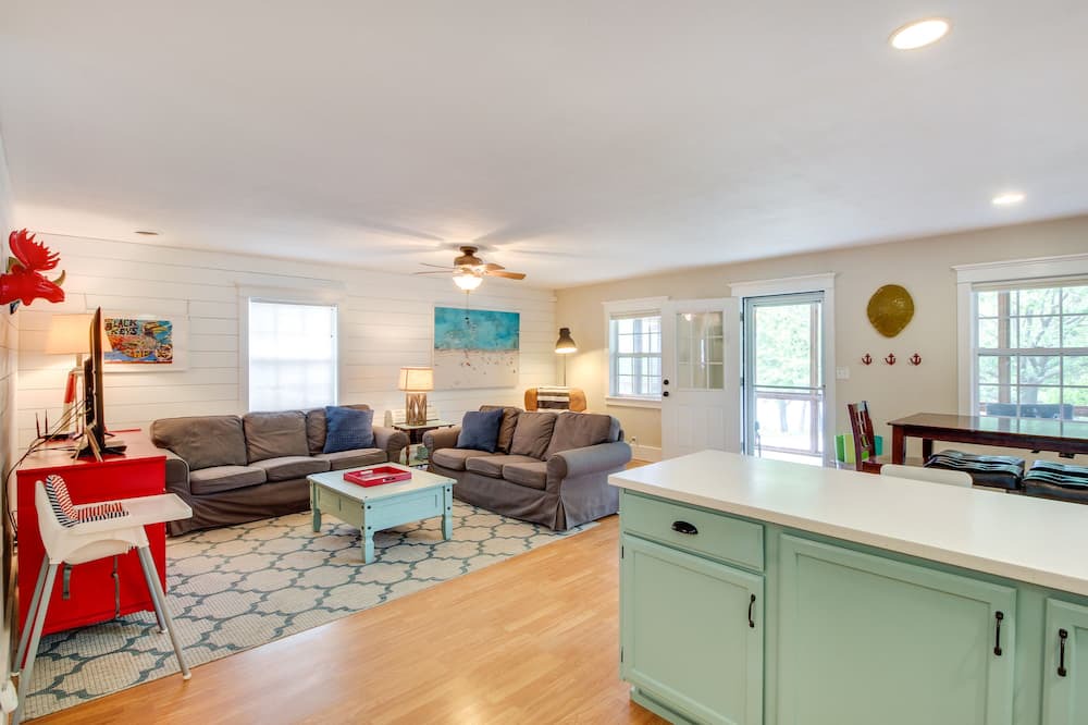 Photo of Livingroom in La Cygne