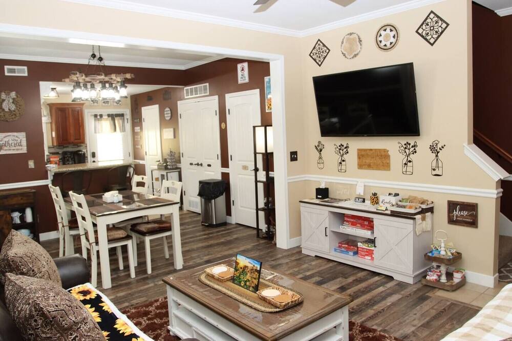 Photo of Livingroom in Fort Riley