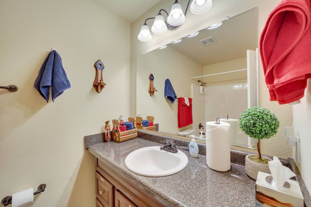 Photo of Bathroom in Tulsa County