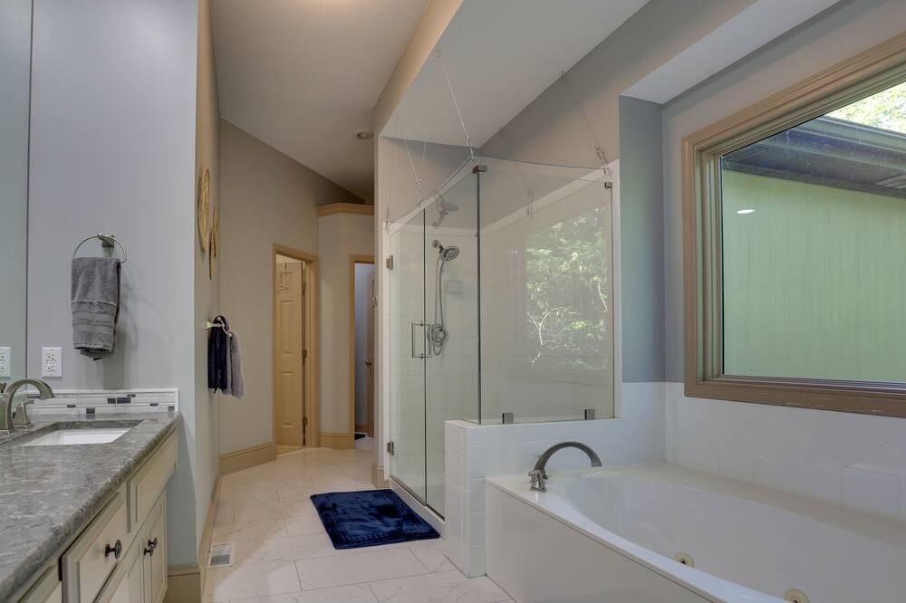 Photo of Bathroom in Bucyrus