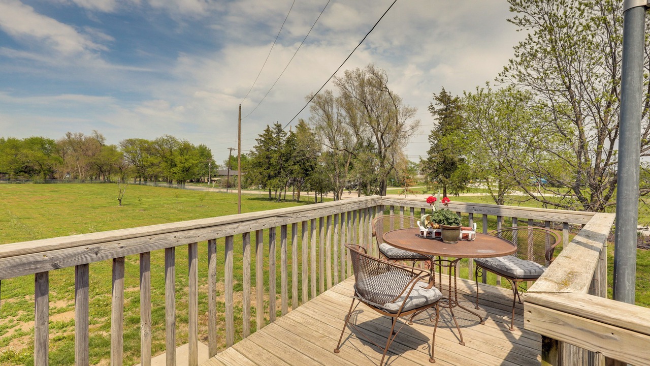 Photo of Others in Holmesville