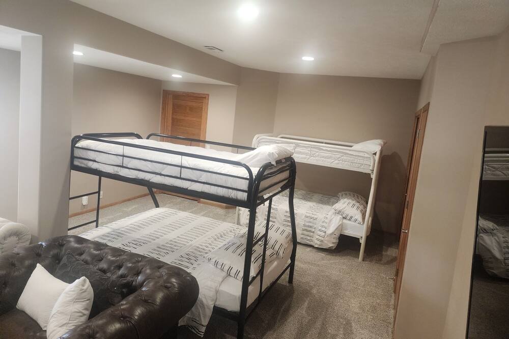 Photo of Bedroom in Omaha
