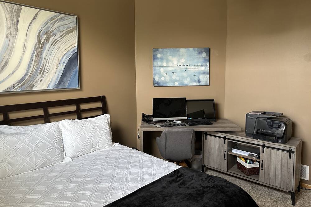 Photo of Bedroom in Omaha